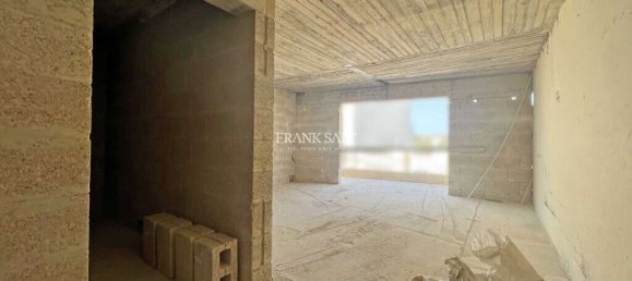 Apartamento T3 em Zebbug, Malta N.º 1886 2