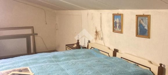 3 rooms House in Varano de' Melegari, Italy No. 54669 7