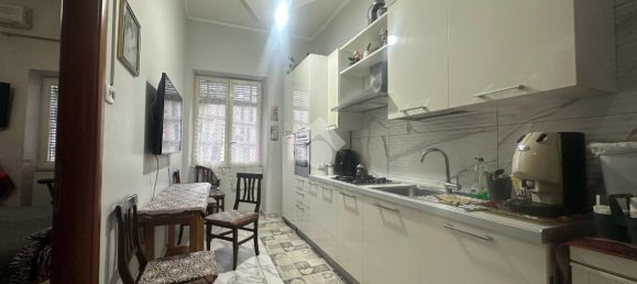 2 rooms Apartment in Naples, Italy No. 130831 6