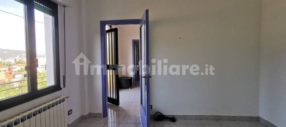 Apartamento T1 em Como, Italy N.º 331012 4