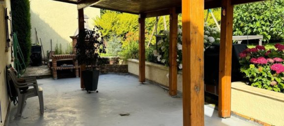 4 bedrooms House in Neuilly-en-Thelle, France No. 261181 4