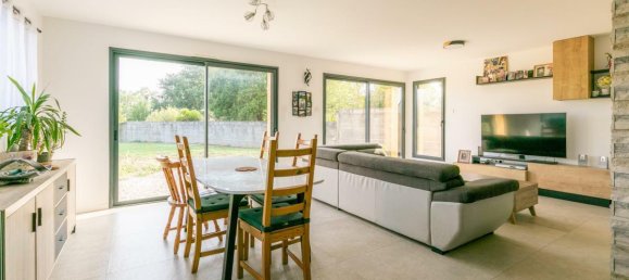 4 chambres Maison à Saint-Mars-du-Désert, France No. 333296 5