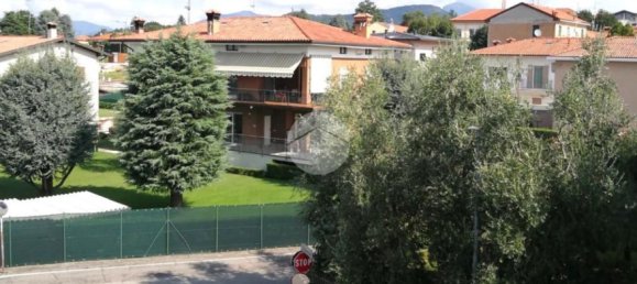 3 rooms Penthouse in Erbusco, Italy No. 311847 5
