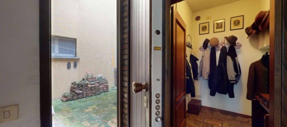 5 bedrooms Villa in Medicina, Italy No. 272531 10