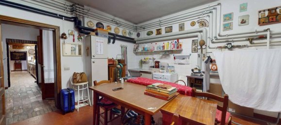 5 bedrooms Villa in Medicina, Italy No. 272531 11