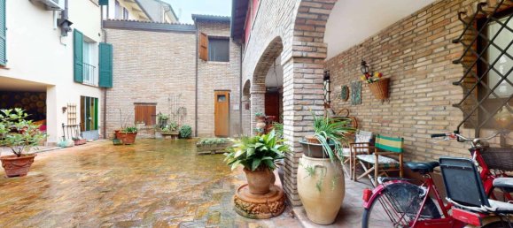 5 bedrooms Villa in Medicina, Italy No. 272531 34