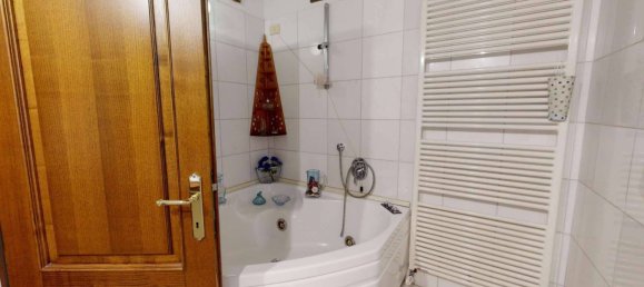 5 bedrooms Villa in Medicina, Italy No. 272531 28