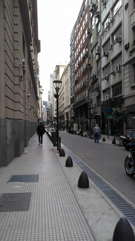 1013m² Office in Buenos Aires, Argentina No. 105526