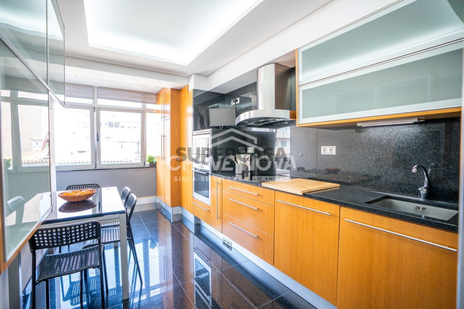 2 bedrooms Apartment in Vila Nova de Gaia, Portugal No. 258233