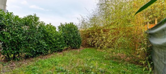 1 bedroom Apartment in Eysines, France No. 103951 4