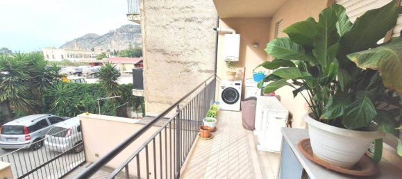 Apartamento de 3 habitaciónes en Palermo, Italy No. 37273 26