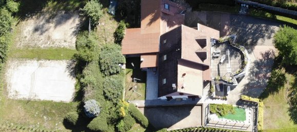 10 chambres Villa à Saint-Amarin, France No. 67688 20