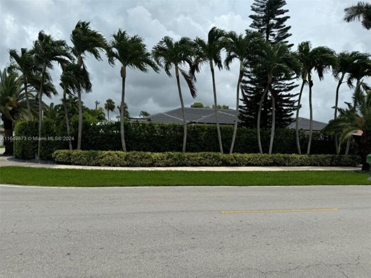 4 bedrooms House in Miami, USA No. 286800