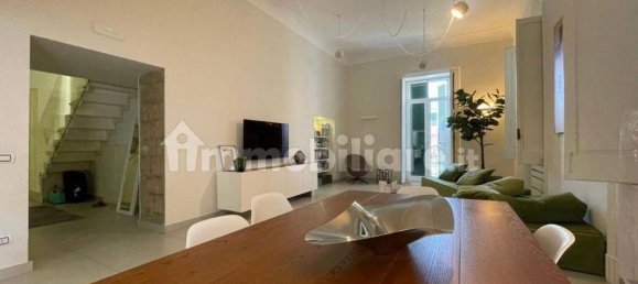 3 bedrooms Apartment in Naples, Italy No. 317418 3
