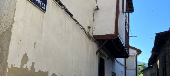 3 Schlafzimmer Haus in Cangas del Narcea, Spain, Nr. 162891 2