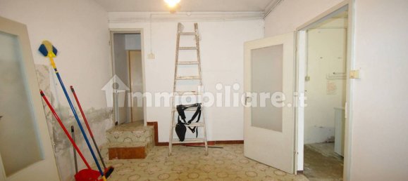 3 bedrooms House in Ferrara, Italy No. 182136 16