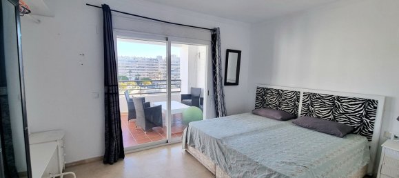 Apartamento de 2 dormitorios en Marbella, Spain No. 44966 5