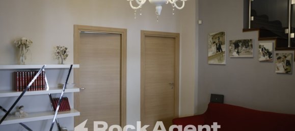 Дом с 4 комнатами в Чериньола, Италия № 140481 7