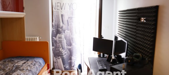 Дом с 4 комнатами в Чериньола, Италия № 140481 25