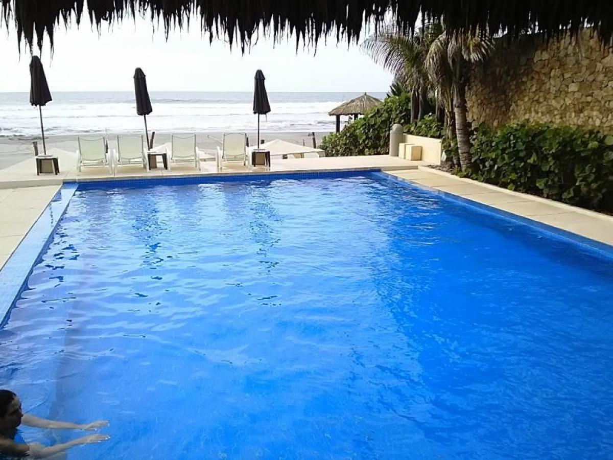 Apartamento de 4 dormitorios en Guerrero, Mexico No. 163517