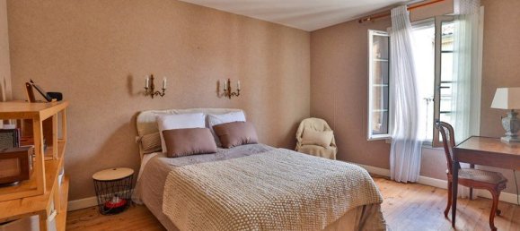3 bedrooms House in Jonzac, France No. 298983 3