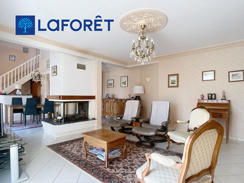 4 Schlafzimmer Haus in Plouhinec, France, Nr. 202038