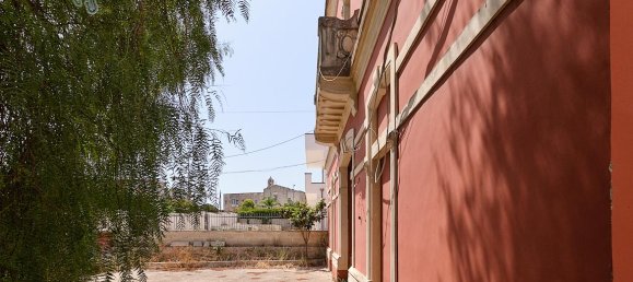 Edifício de 11 divisões em Galatone, Italy N.º 235173 8