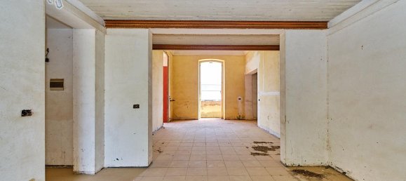 Edifício de 11 divisões em Galatone, Italy N.º 235173 32