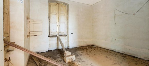 Edifício de 11 divisões em Galatone, Italy N.º 235173 28