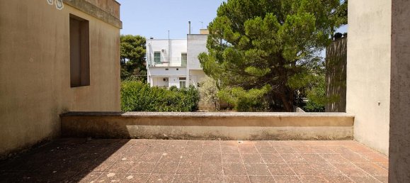 Edifício de 11 divisões em Galatone, Italy N.º 235173 46