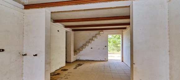 Edifício de 11 divisões em Galatone, Italy N.º 235173 30