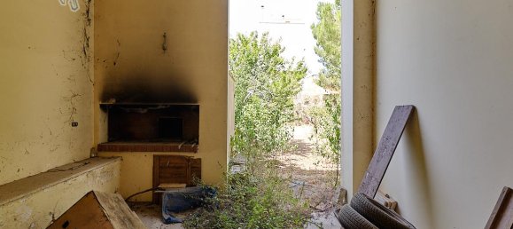 Edifício de 11 divisões em Galatone, Italy N.º 235173 12