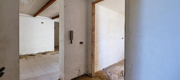 Edifício de 11 divisões em Galatone, Italy N.º 235173 26