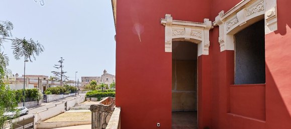 Edifício de 11 divisões em Galatone, Italy N.º 235173 43