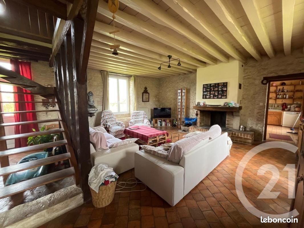 Casa T5 em Beaugency, France N.º 85317