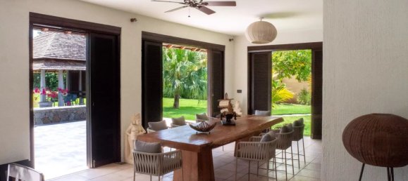 5 bedrooms Villa in Tamarin, Mauritius No. 35 9