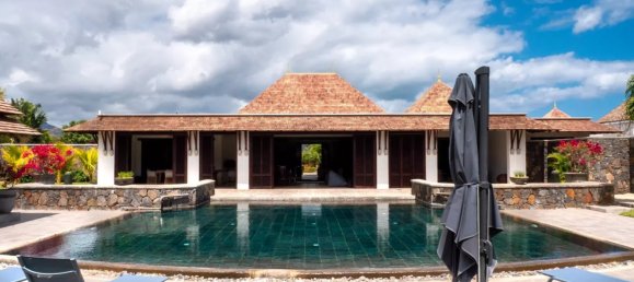 5 bedrooms Villa in Tamarin, Mauritius No. 35 26