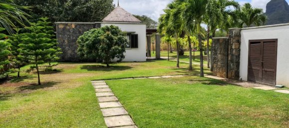 5 bedrooms Villa in Tamarin, Mauritius No. 35 28