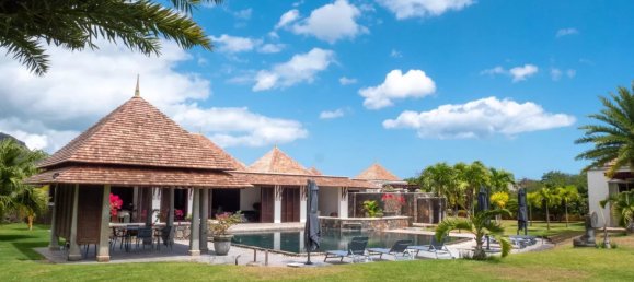 5 bedrooms Villa in Tamarin, Mauritius No. 35 2