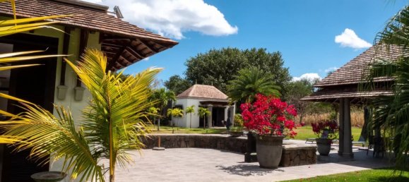 5 bedrooms Villa in Tamarin, Mauritius No. 35 17