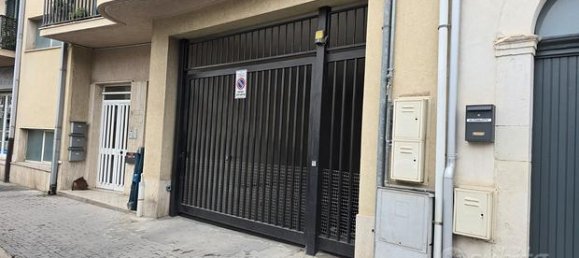 18m² Parking in Vittoria, Italy No. 289257 2