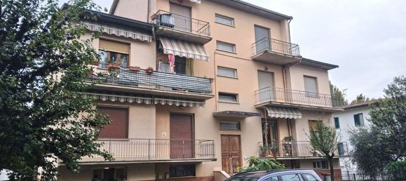 5 bedrooms Apartment in Terranuova Bracciolini, Italy No. 338985 21