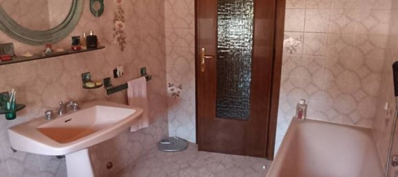 2 Schlafzimmer Wohnung in San Giorgio su Legnano, Italy, Nr. 296814 37