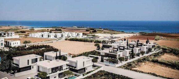 Casa de 3 dormitorios en Paralimni, Cyprus No. 16093 9