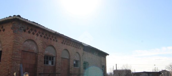 2 bedrooms House in Modena, Italy No. 297394 4