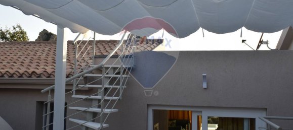 Villa de 5 dormitorios en Trinità d'Agultu e Vignola, Italy No. 220338 28