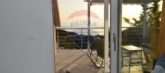 Villa de 5 dormitorios en Trinità d'Agultu e Vignola, Italy No. 220338 40