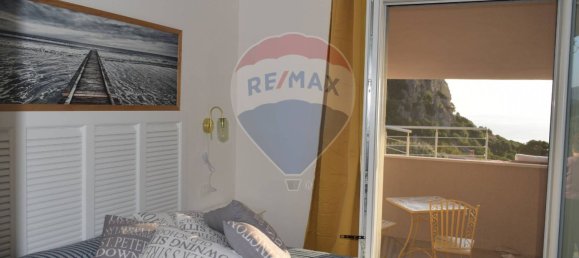 Villa de 5 dormitorios en Trinità d'Agultu e Vignola, Italy No. 220338 19