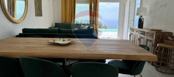 Villa de 5 dormitorios en Trinità d'Agultu e Vignola, Italy No. 220338 12