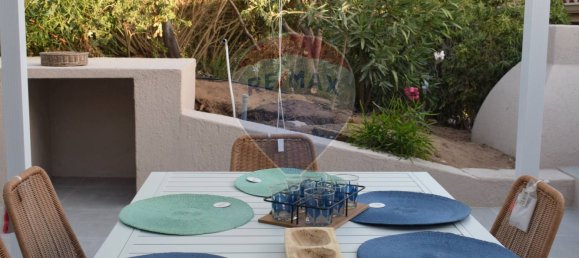 Villa de 5 dormitorios en Trinità d'Agultu e Vignola, Italy No. 220338 31